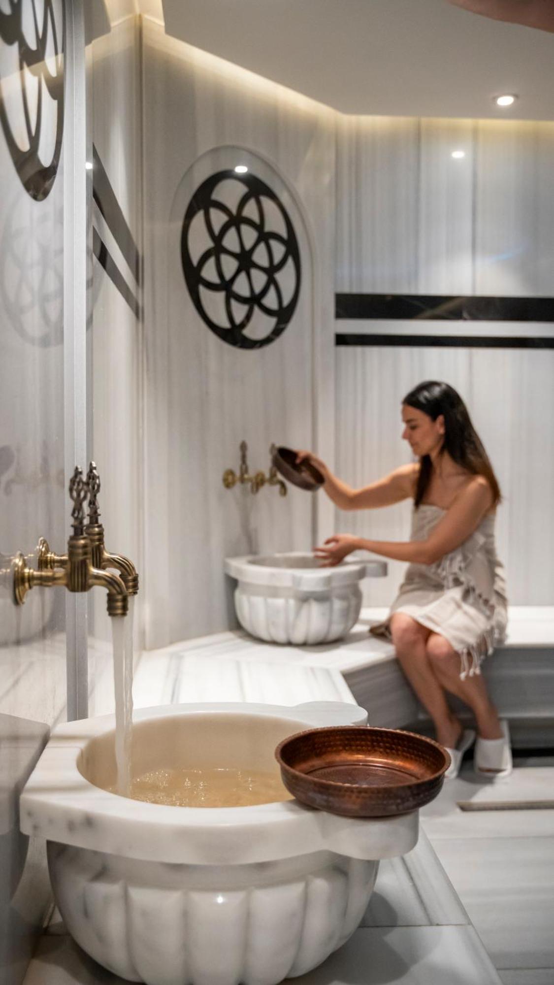 Nex Hotel Istanbul City Center エクステリア 写真